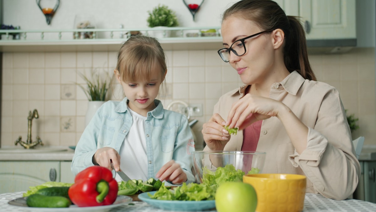 Nutrition expert reviewing content